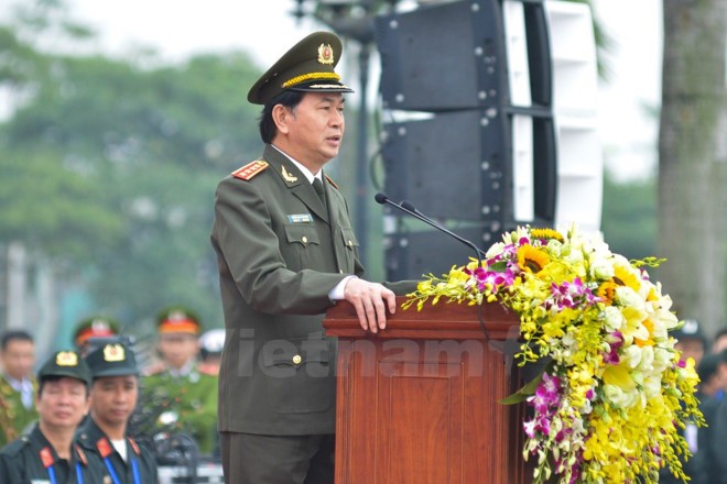 Bo truong Tran Dai Quang phat lenh xuat quan bao ve Dai hoi Dang-Hinh-2